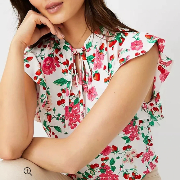 NWOT Ann Taylor Petite Floral Strawberry Mixed Media Ruffle Sleeve Tie Neck XXSP - Picture 1 of 16